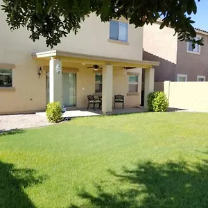 Homestay I, Minutes To Airport And Downtown, Phoenix